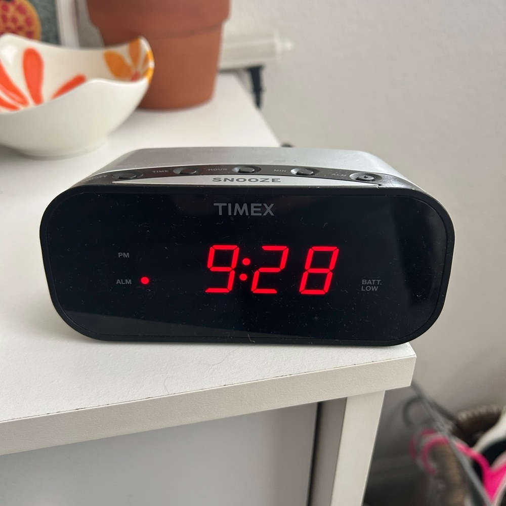 Timex Black Digital Alarm Clock - Works great! Plug in.